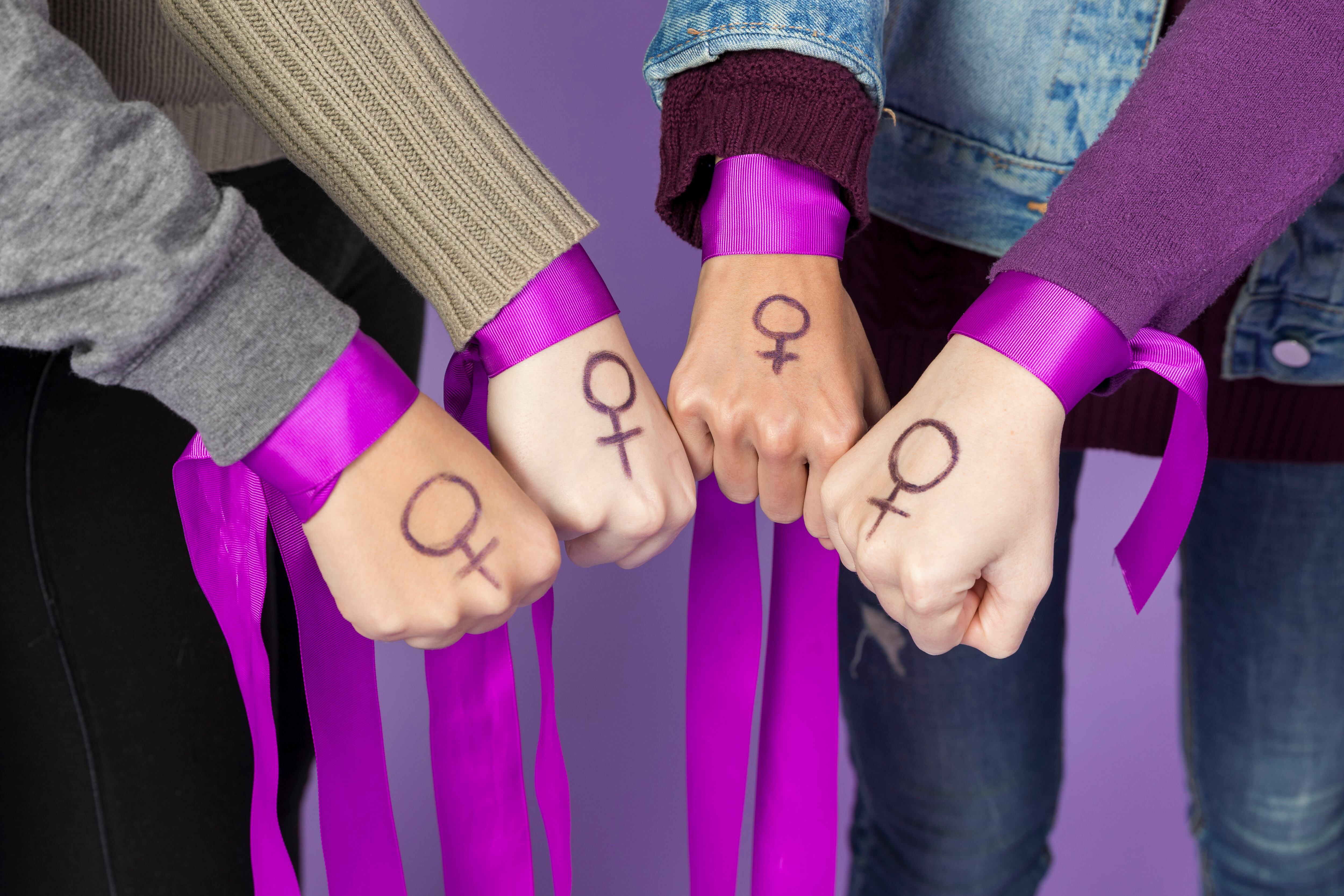 Muchas personas aún se preguntan cuál es su origen y qué llevó a que el 8 de marzo obtuviera este reconocimiento internacional. Foto: Freepik.