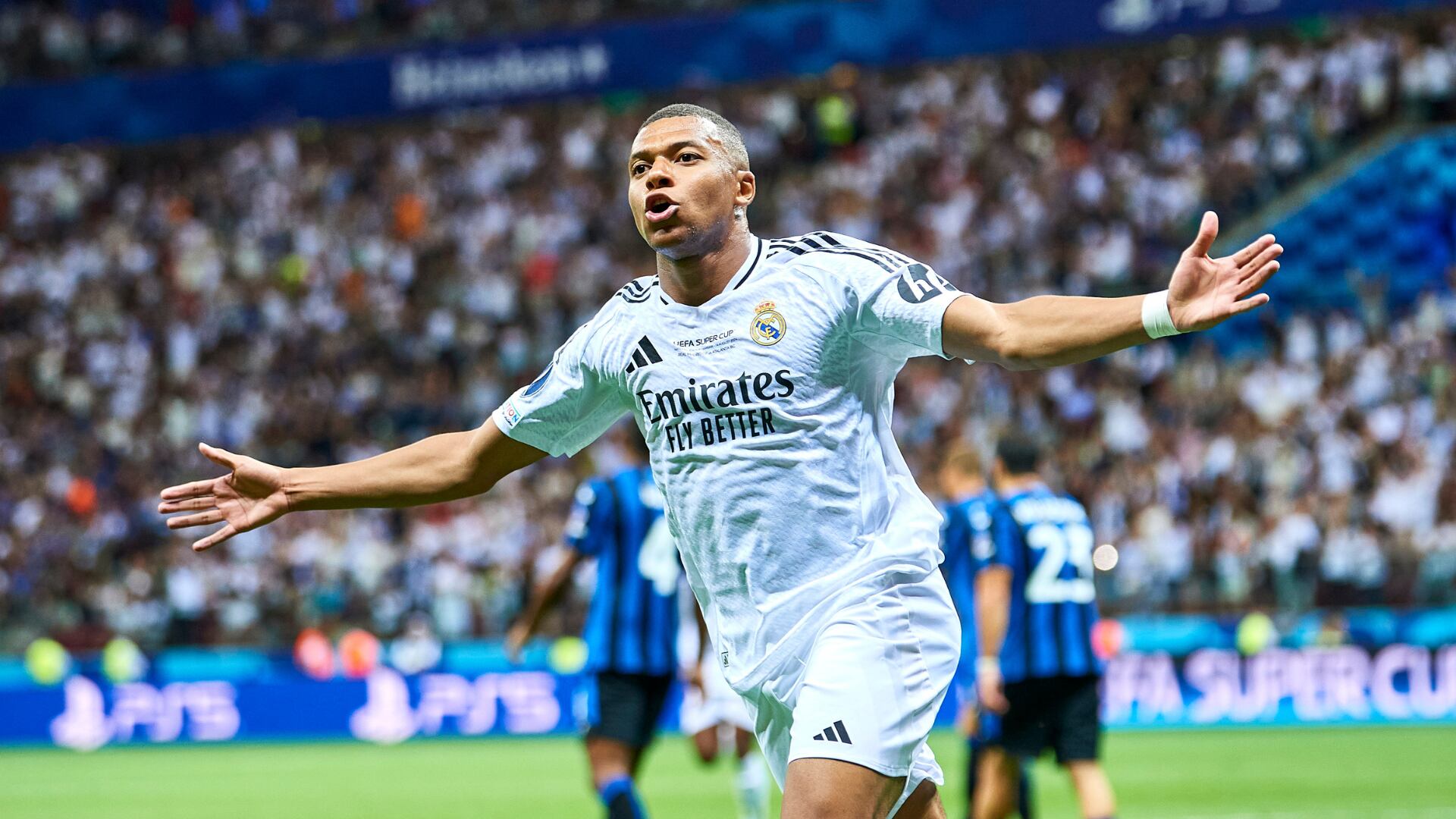 Estas dos súper estrellas debutaron con gol en el Real Madrid al igual que Mbappé